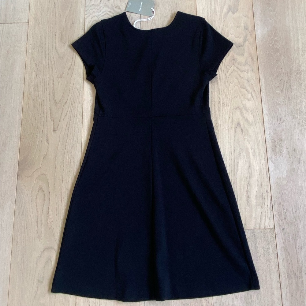 Everlane square neck short sleeve dress, size M NWT